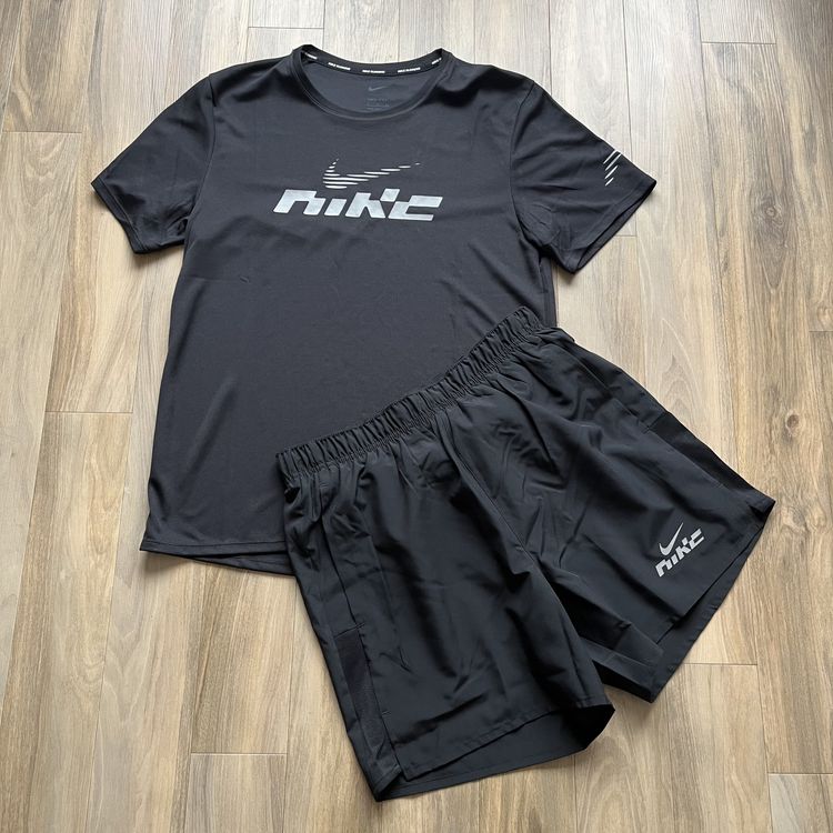 BNWT Nike Miler Flash Dri Fit T-Shirt Top & Shorts 2 Piece Set, Anthracite